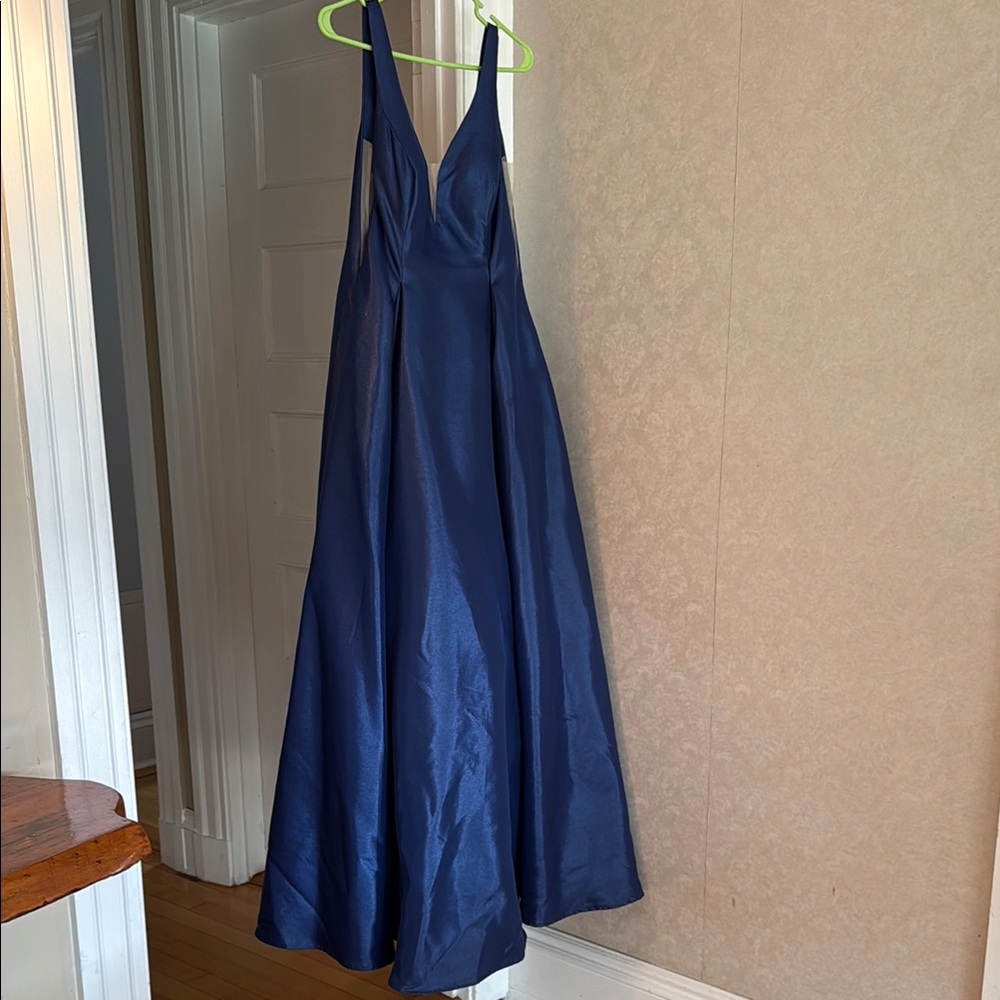 Navy Blue Sleeveless Formal Maxi Dress